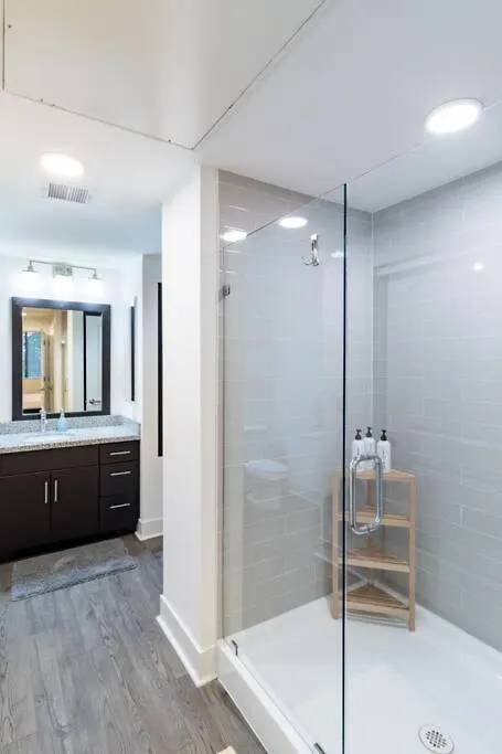 Luxurious Poolside Phoenix Oasis Heart Of Midtown!